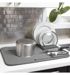 Umbra Udry Afdruiprek Met Droogmat - Antraciet 6 Umbra Udry Afdruiprek Met Droogmat - Antraciet -Dagelijkse Benodigdheden Verkoop 1122x1200 2