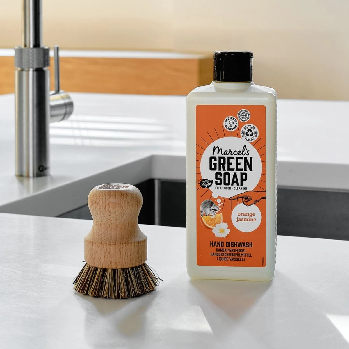 Marcel's Green Soap Afwasmiddel Sinaasappel & Jasmijn - 500 Ml 4 Marcel's Green Soap Afwasmiddel Sinaasappel & Jasmijn - 500 Ml - Afbeelding 4