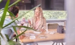 Homra Lunchbox STAQS Grey - Bento Box - 2 Laags Broodtrommel - 3 Compartimenten - Grijs - Lunch To Go - Duurzaam Kunststof - BPA Vrij - 3 Vaks Lunchtrommel Voor Volwassenen - Inclusief Bestek - Magnetron, Diepvries, Vaatwasser Bestendig - Vers Houden -Dagelijkse Benodigdheden Verkoop 1200x720 9