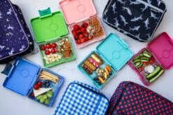 Yumbox Snack - Lekvrije Bento Box Lunchbox - 3 Vakken - Coco Roze / Rainbow Tray -Dagelijkse Benodigdheden Verkoop 1200x799 20