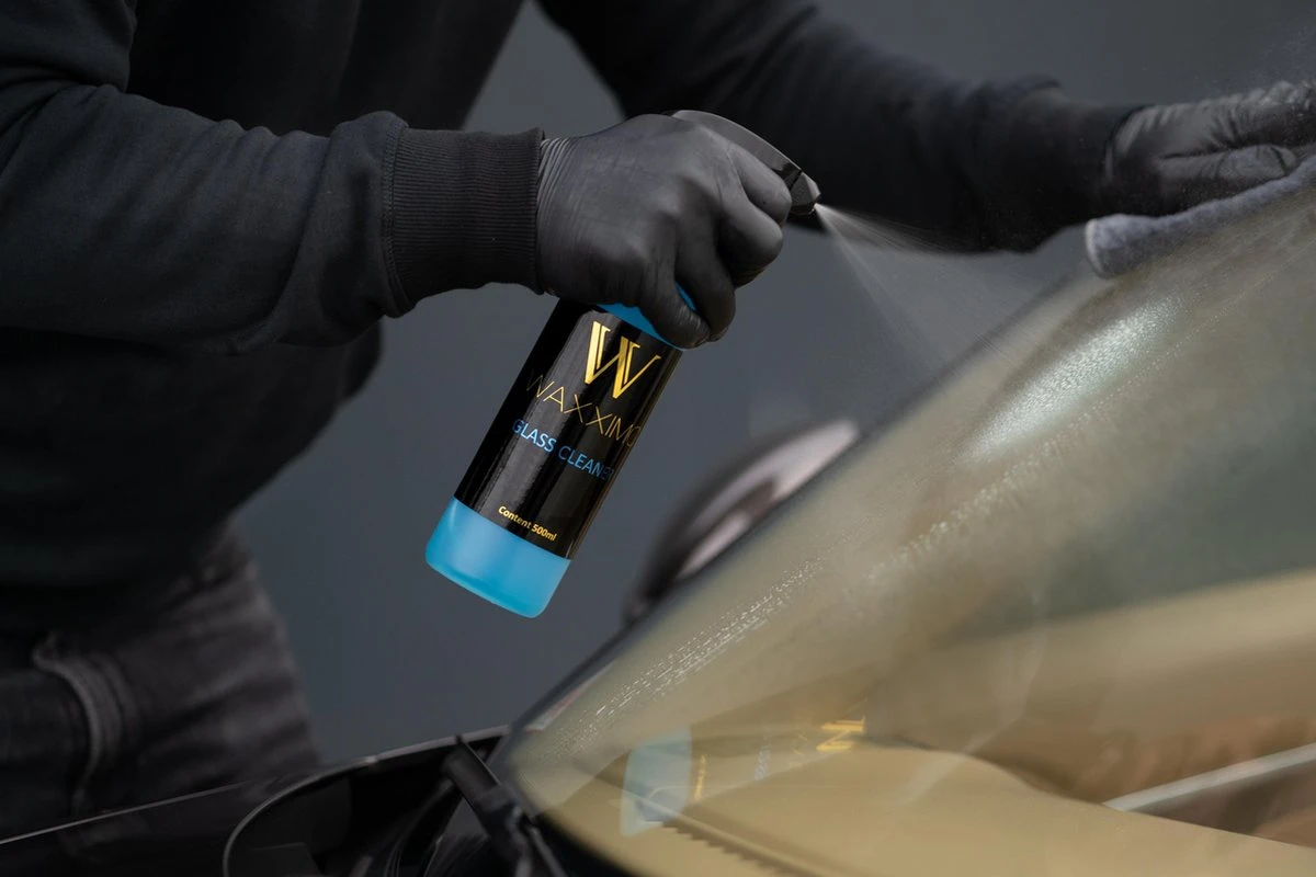 Waxximo COMBIDEAL Glasreiniger Spray + 2 Glasdoeken - Auto Ruiten Reinigen - Ramen Reiniger - Streeploze Ramen - Ruitendoek - Glansdoek 3 Waxximo COMBIDEAL Glasreiniger Spray + 2 Glasdoeken - Auto Ruiten Reinigen - Ramen Reiniger - Streeploze Ramen - Ruitendoek - Glansdoek - Afbeelding 3