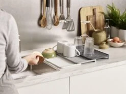 Joseph Joseph - Tier - Afdruipmat - Uitschuifbaar - Grijs 15 Joseph Joseph - Tier - Afdruipmat - Uitschuifbaar - Grijs -Dagelijkse Benodigdheden Verkoop 1200x900 16