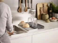 Joseph Joseph - Tier - Afdruipmat - Uitschuifbaar - Grijs 24 Joseph Joseph - Tier - Afdruipmat - Uitschuifbaar - Grijs -Dagelijkse Benodigdheden Verkoop 1200x900 19