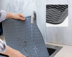 Merkloos Afdruipmat - Pannenonderzetter- Siliconen Mat - Zwart - 30 X 40 CM - Met Ophanggat - Hittebestendig -Dagelijkse Benodigdheden Verkoop 1200x954 2