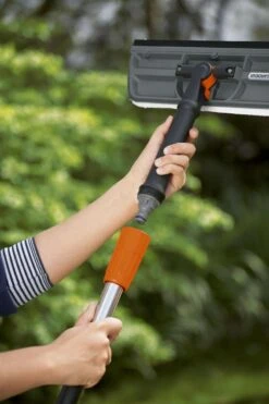 GARDENA Cleansystem Raamborstel Met Trekker - Werkbreedte 31 Cm -Dagelijkse Benodigdheden Verkoop 799x1200 5